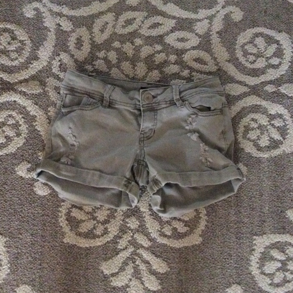 Green toned low rise shorts